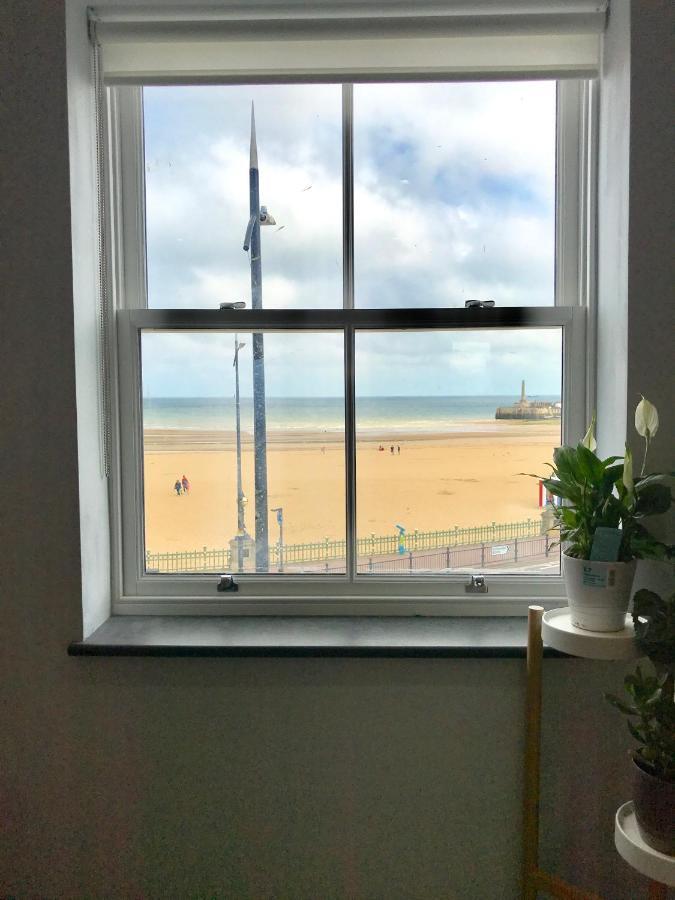 The Seaview - Beach - By Goldex Coastal Breaks Apartment *